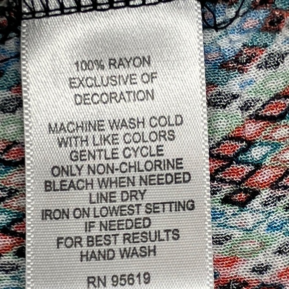 Women’s 1X Multi-Color Hannah Blouse Top - Picture 10 of 13